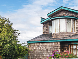Victorian style turret on a Seaside Park vacation rental home